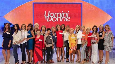 trono over uomini e donne partecipanti|Uomini e donne